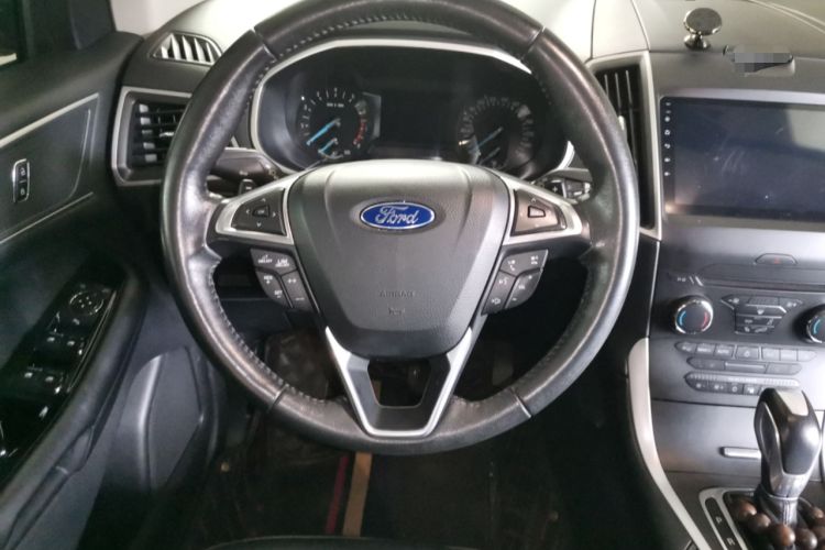 Used Ford Edge 2018 EcoBoost 245 Two-Wheel-Drive Platinum Edition 7-Seater China V Emission Standard
