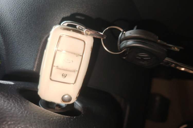 Used Volkswagen Polo 2014 1.6L Automatic Comfort Edition