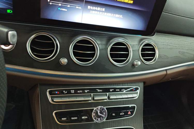 Used Mercedes-Benz E-Class 2019 Restyled E 300 L Sporty and Stylish Edition