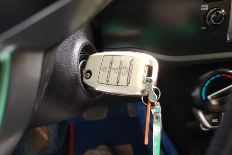 Used Kia K2 2017 Sedan 1.4L Automatic GLS
