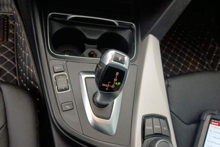 Used BMW 3 Series GT 2017 320i Sport Edition