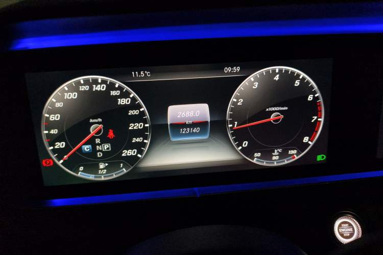 Used Mercedes-Benz E-Class 2017 E 300 L Sporty and Stylish Model
