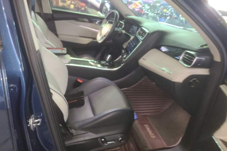 Used Lynk & Co 01 2017 2.0T Two-Wheel Drive Zhaopu Version
