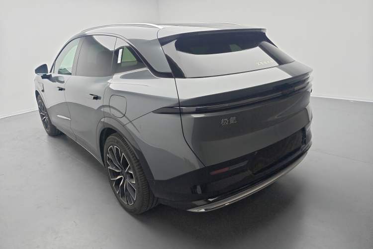 Used Zeekr 7X 2025 100 kWh Long-Range Rear-Wheel Drive with Intelligent Driving Features