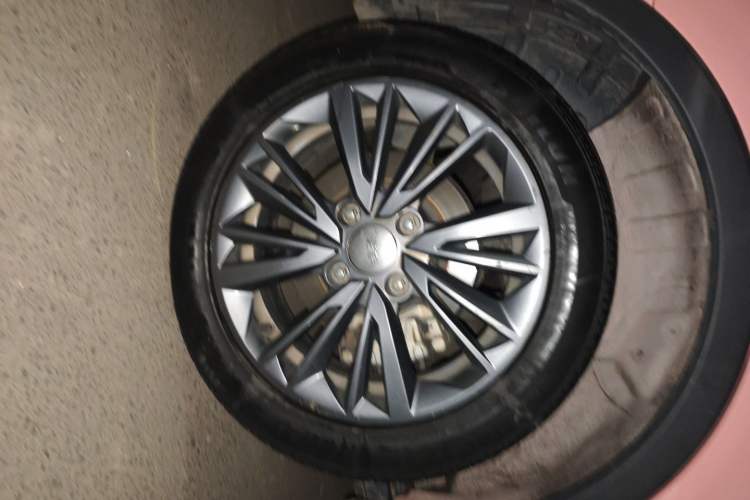 Used NETA V 2022 Chao 400 Lite Pink Custom Edition
