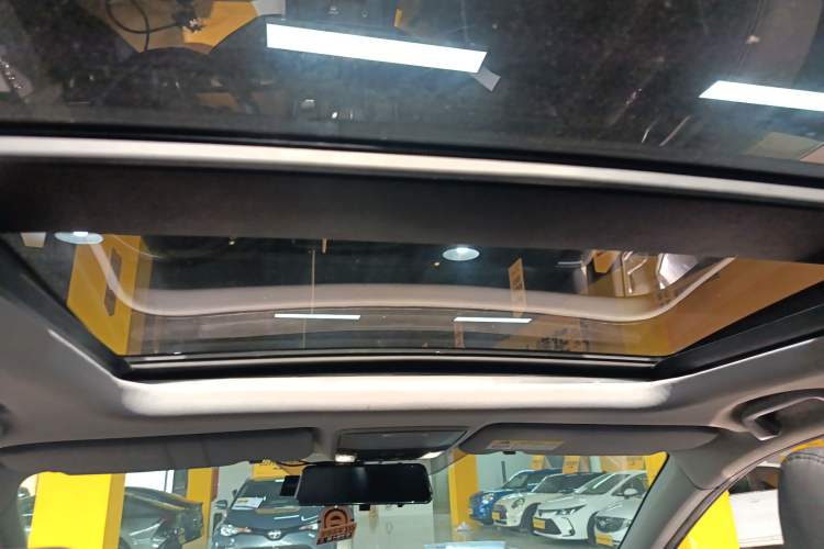 Used Honda Breeze 2021 240TURBO CVT Front-Wheel Drive Elite Edition
