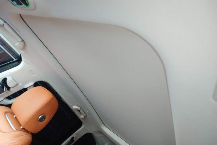 Used Tank 500 New Energy 2025 Hi4-Z
