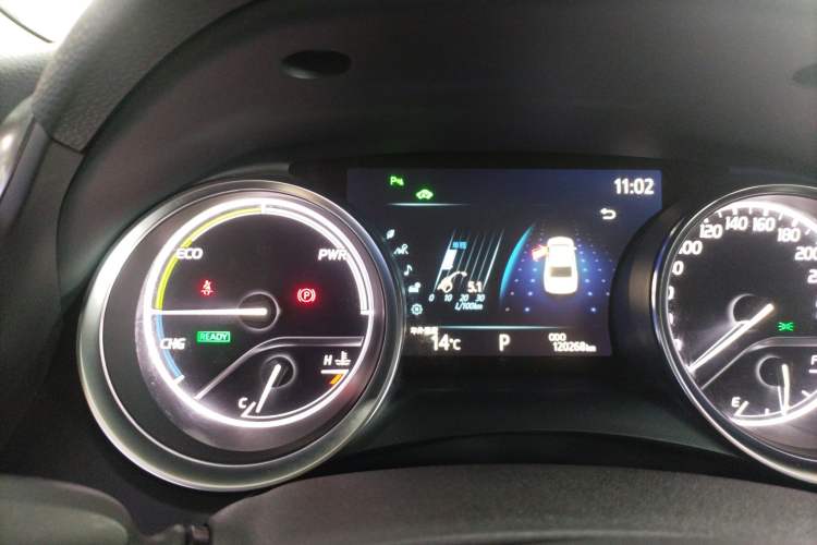 Used Toyota Camry 2019 Dual-Engine 2.5 HG Luxury Edition China VI Standard