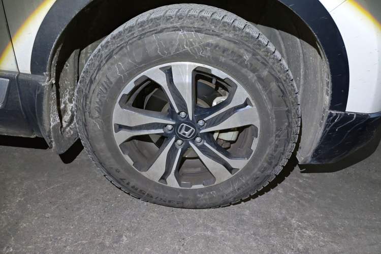 Used Honda CR-V 2017 240TURBO CVT Front-Wheel Drive Fashion Edition
