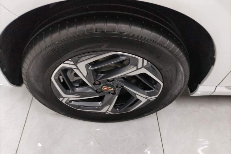 Used Hongqi HS3 2023 1.5T Two-Wheel Drive Shanwei Edition