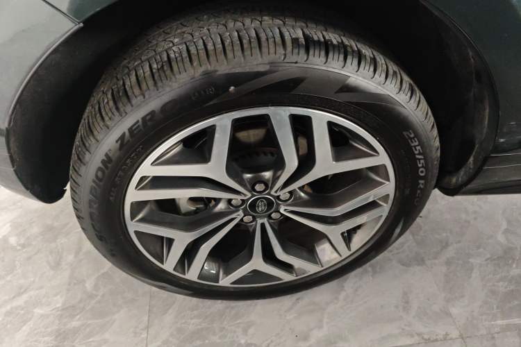 Used Land Rover Range Rover Evoque 2022 Facelifted Aurora L 249 PS R-Dynamic Luxury Edition
