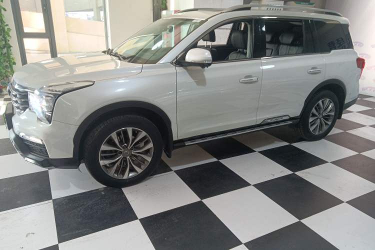 Used GAC Trumpchi GS8 2017 320T Two-Wheel Drive Luxury Smart Connectivity Version (7 Seats)
