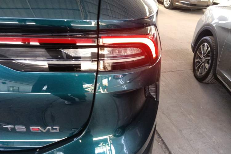 Used FORTHING T5 EVO 2024 1.5TD DCT Starry Edition