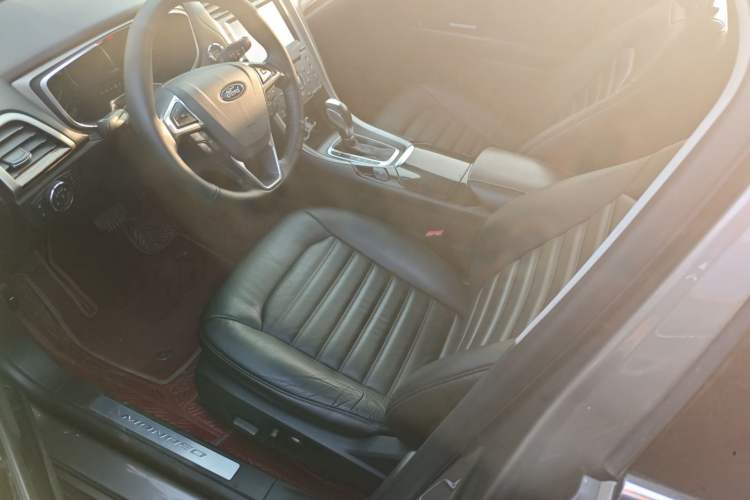 Used Ford Mondeo 2013 2.0L GTDi 200 Fashion Edition
