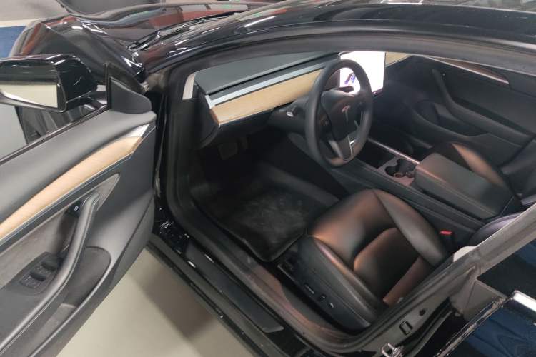 Used Tesla Model 3 2021 Standard Range Rear-Drive Upgraded Version
