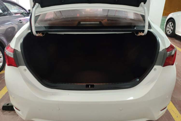 Used Toyota Corolla 2017 Revised Version 1.2T Manual GL-i