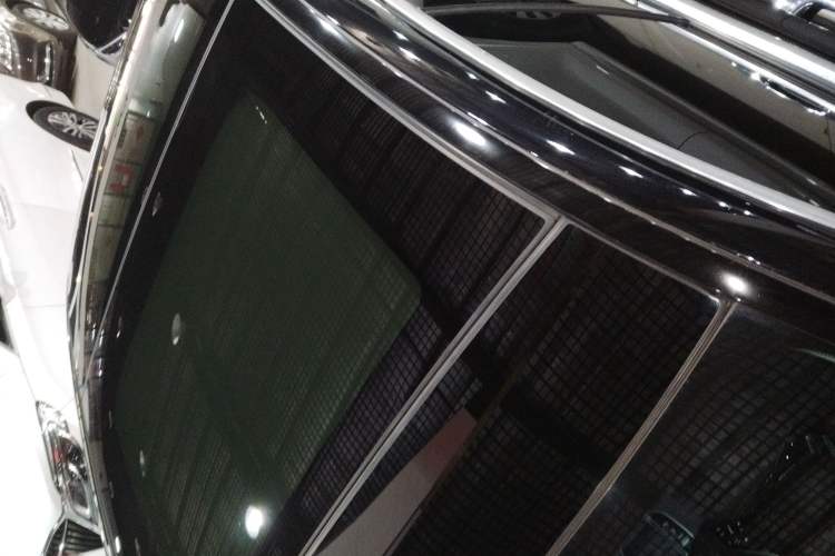 Used Mercedes-Benz E-Class New Energy 2022 Restyled E 350 e L Plug-in Hybrid Sedan
