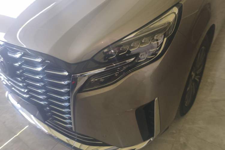 Used Buick GL8 2023 ES Lu Zun Smart Flagship Model
