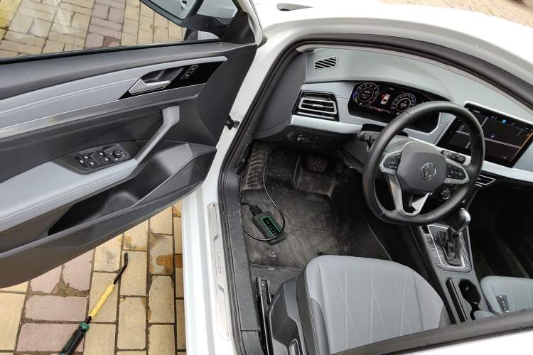 Used Volkswagen Lavida 2023 1.5L Automatic 5 Million Edition
