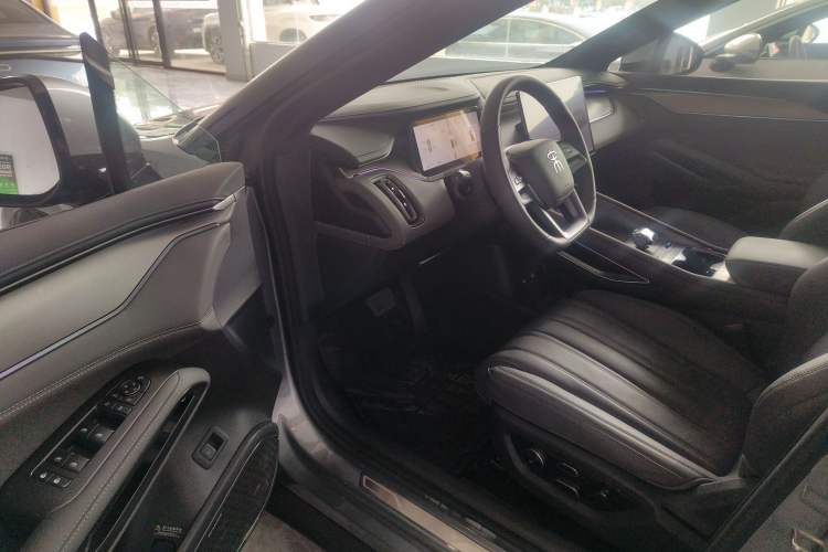 Used BYD Song L EV 2025 662 km Advanced Intelligent Driving Version