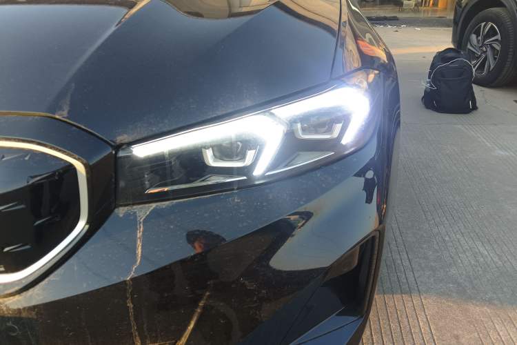 Used BMW i3 2023 eDrive 40 L Midnight Edition
