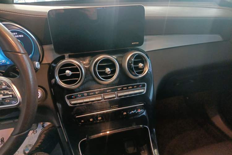 Used Mercedes-Benz GLC 2020 Facelifted GLC 260 L 4MATIC Dynamic Edition