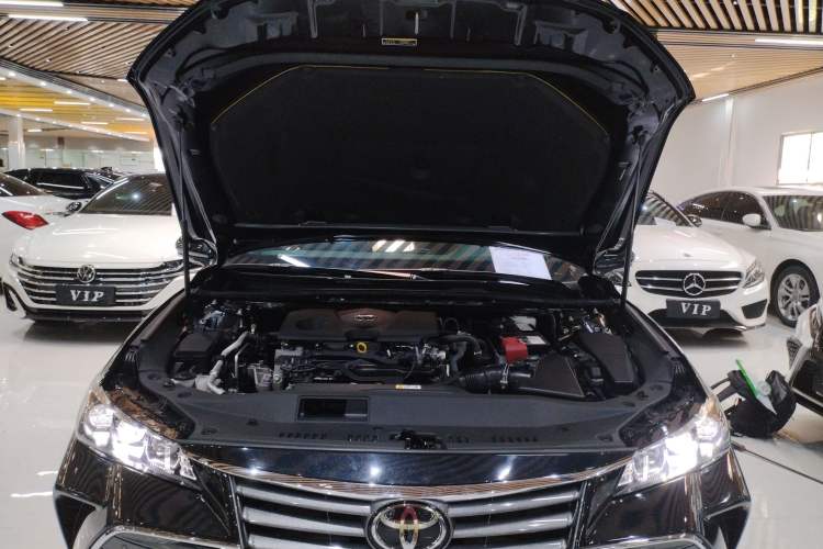 Used Toyota Avalon 2019 2.0L XLE Premium Edition China VI
