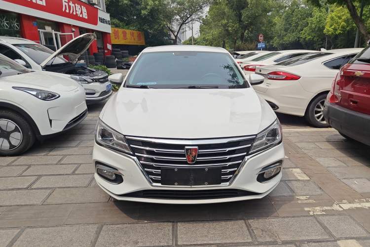 Used Roewe i5 2020 1.5L Manual 4G Connect Luxury Edition
