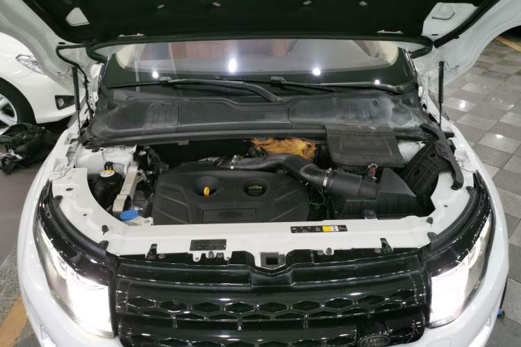 Used Land Rover Range Rover Evoque 2015 2.0T Five-Door Enjoyment Edition
