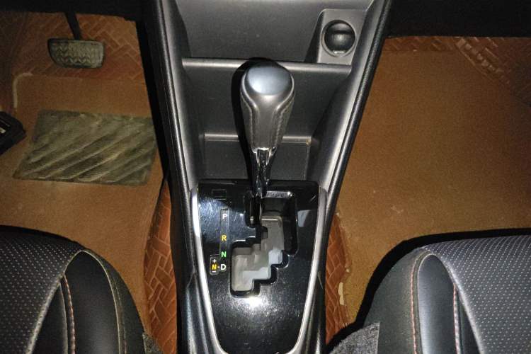 Used Toyota YARiS L 2020 X-Trail X 1.5L CVT Luxury Edition