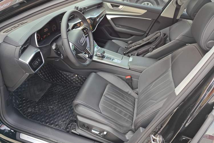 Used Audi A6L 2023 45 TFSI Prestige Elegant Edition
