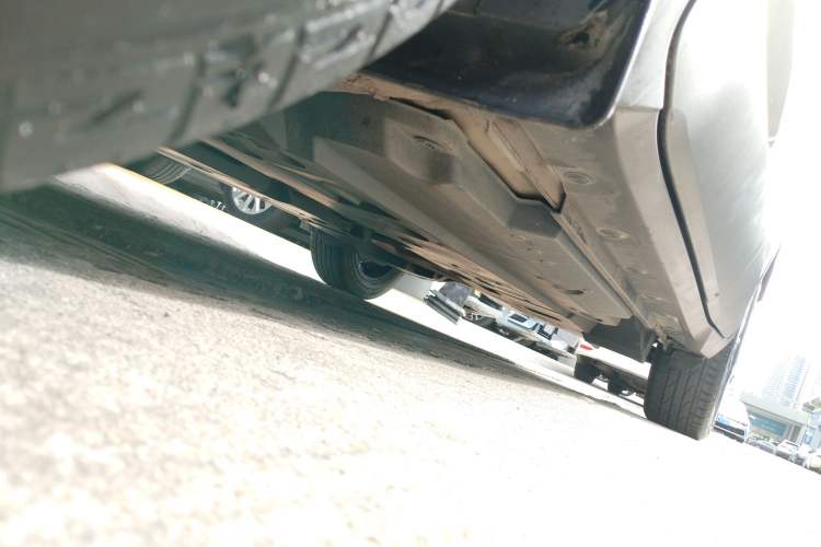 Used Toyota IZOA 2018 2.0L Yichi Version China VI Standard