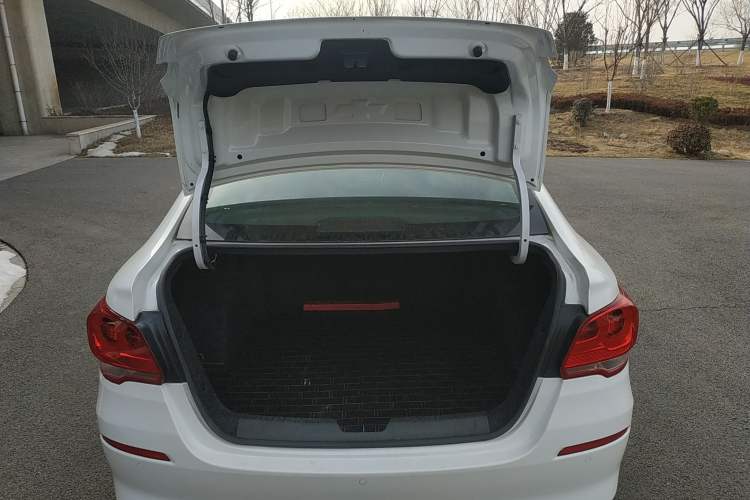 Used Chevrolet Cavalier 2016 1.5L Automatic Xinsong Edition