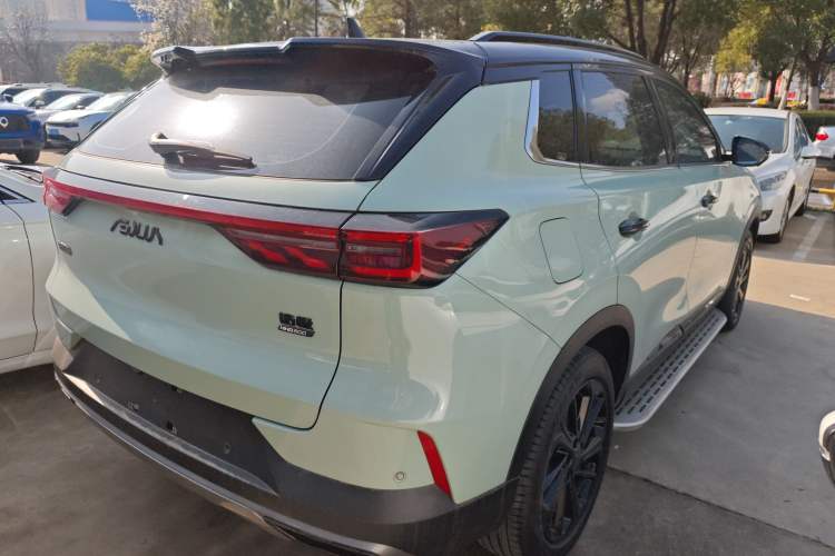 Used Dongfeng Aeolus Huge 2022 Mach Dual-Motor 1.5T MHD Dare-to-Dream Edition