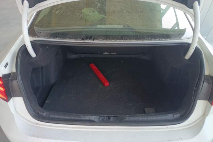 Used Volkswagen Lamando 2015 230TSI DSG Fashion Edition
