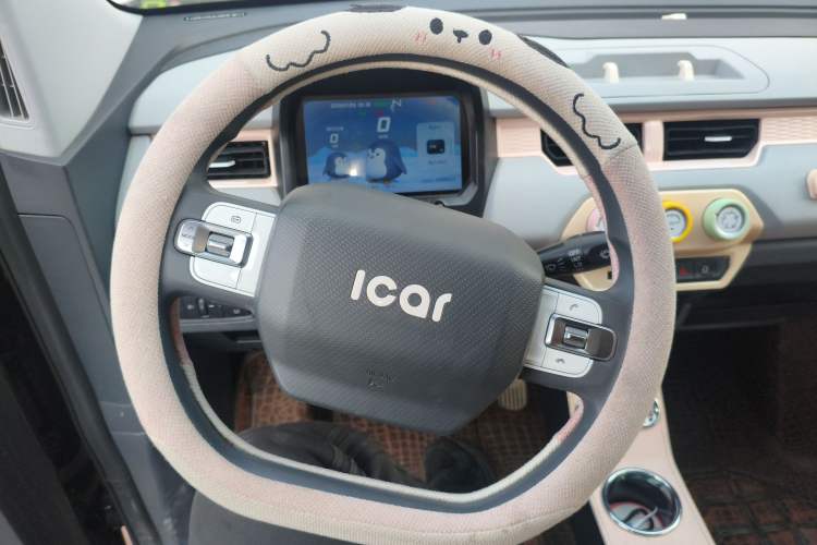 Used Chery QQ Ice Cream 2022 170km Sundae Phosphate Lithium-Ion