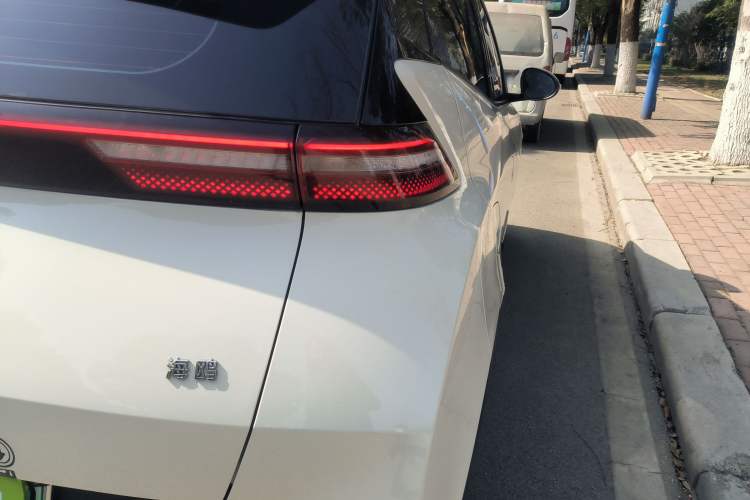 Used BYD Seagull 2025 305 km Free Version
