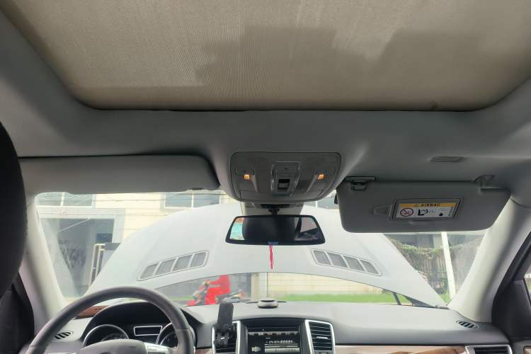 Used Mercedes-Benz M-Class 2014 ML 400 4MATIC Dynamic Model