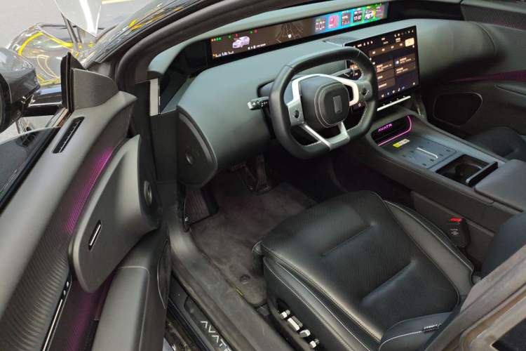 Used  12 2025 Ultra Extended-Range Edition
