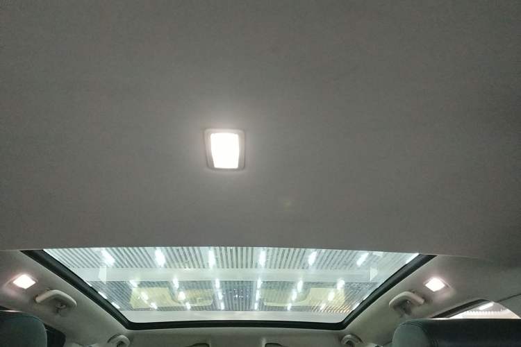 Used Land Rover Discovery Sport 2017 2.0T HSE
