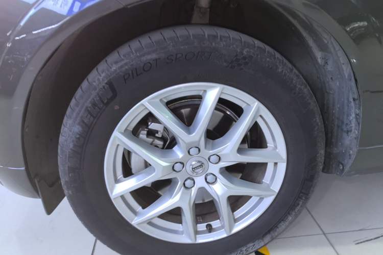 Used Volvo XC60 2021 T5 4x4 Smart Luxury Edition
