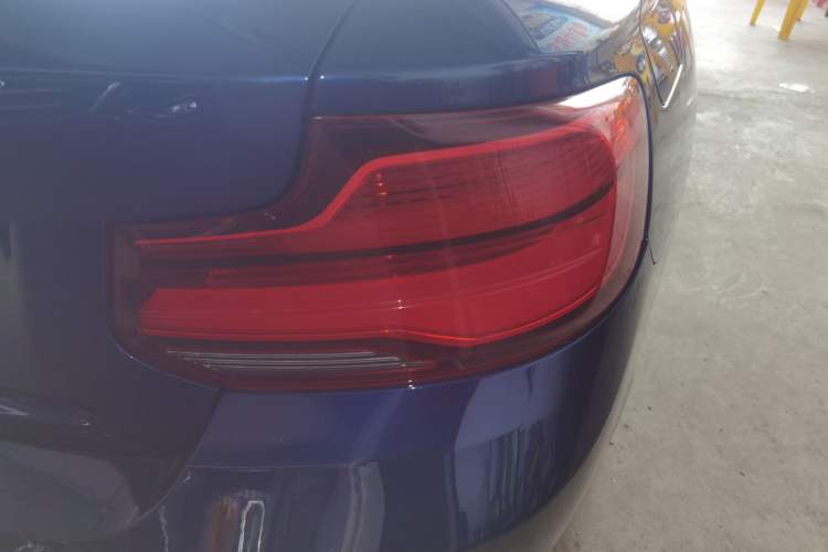 Used BMW 2 Series 2018 220i Convertible Coupe Sports Design Package
