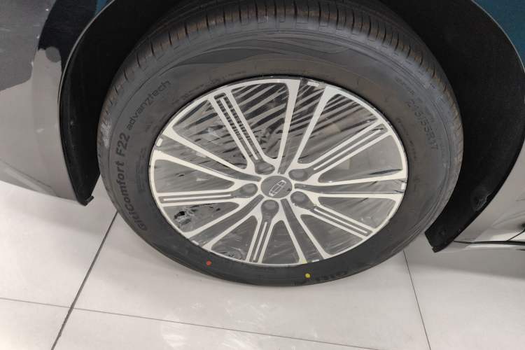 Used Geely Auto Preface 2026 Model Oriental Yao 1.5TD Fuyao Edition