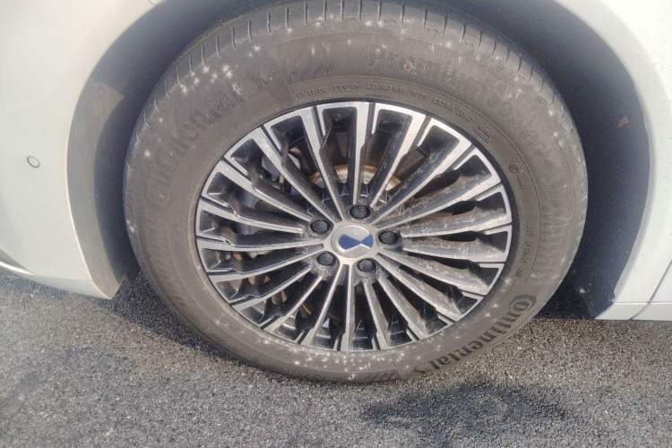 Used Denza D9 2022 DM-i 970 Four-Wheel Drive Flagship Model