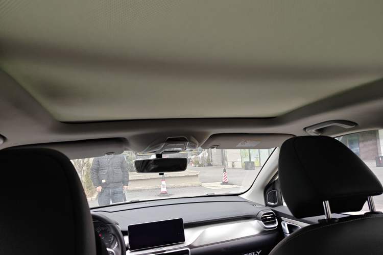 Used Geely Auto Coolray 2019 Sport Version 260T DCT Battle China VI Standard
