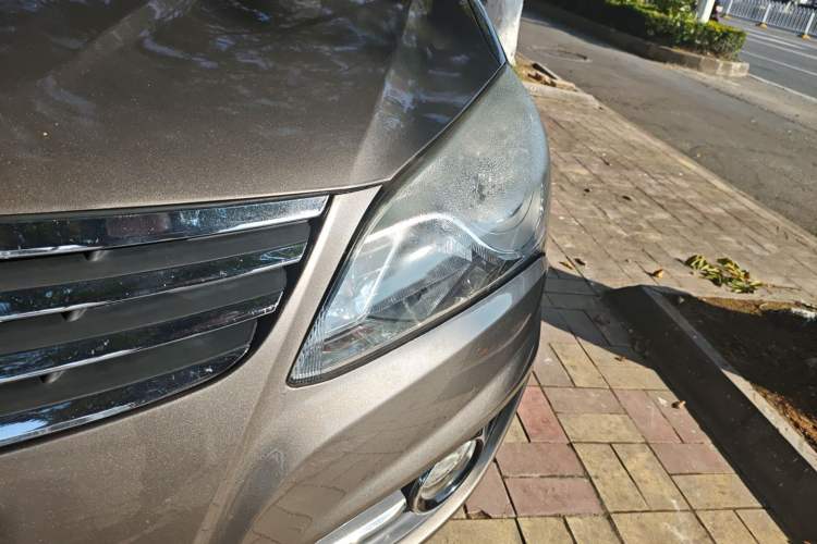 Used Hyundai Celesta 2015 1.6L Automatic Comfort Model
