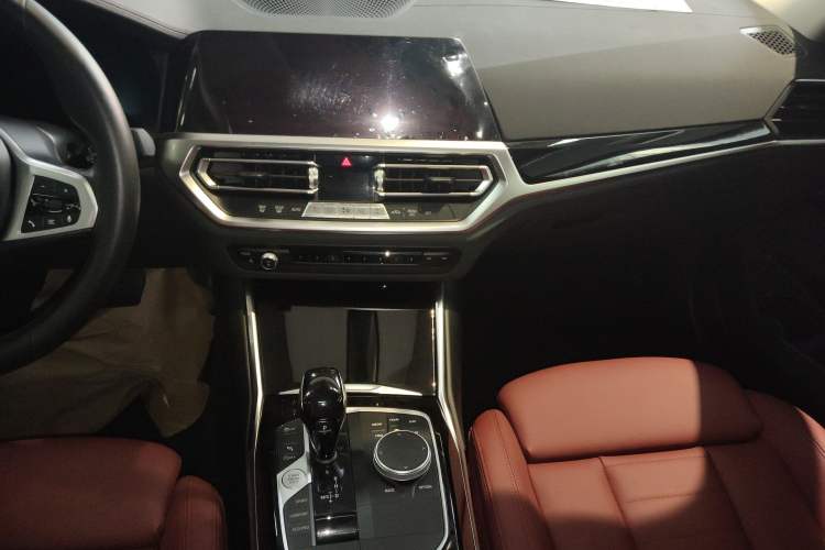 Used BMW 3 Series 2021 Second Facelift 320Li M Sport Package