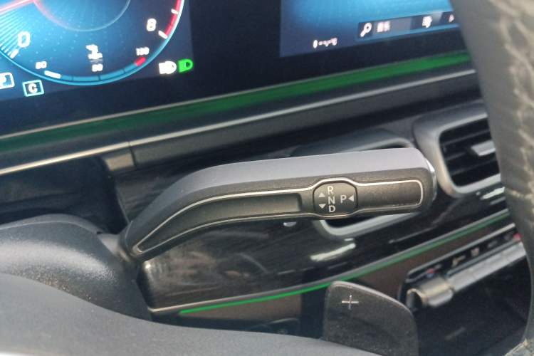 Used Mercedes-Benz GLE 2023 GLE 350 4MATIC Stylish Model