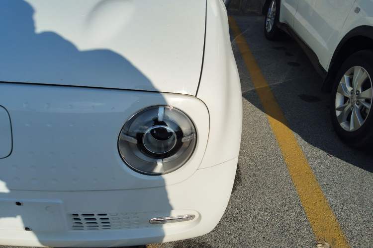 Used ORA Black Cat 2021 351 km Standard Version
