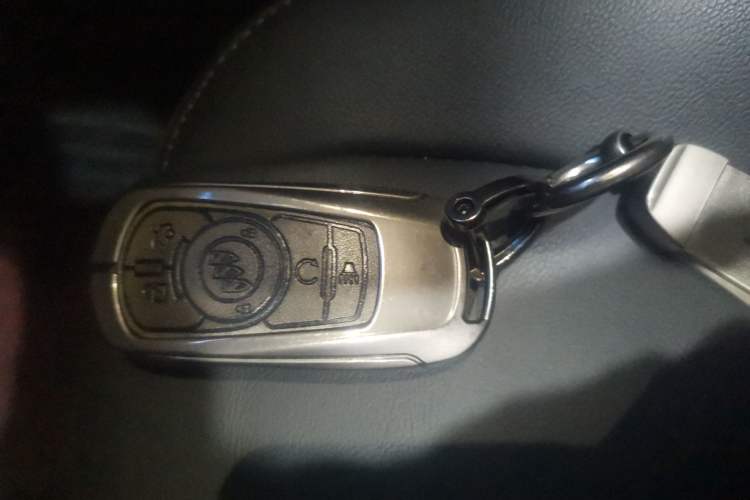 Used Buick LaCrosse 2022 552T Luxury Version
